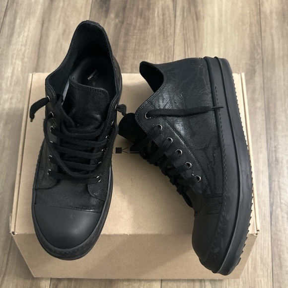 Black Rick Owens Low-Top Sneakers